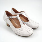 MARC Pumps �Bria� Weiss
